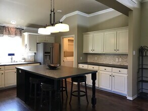 6112 102nd St in Lubbock, TX - Building Photo - Building Photo