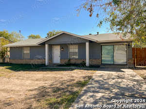 8730 Flint Valley St in San Antonio, TX - Foto de edificio