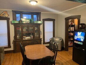 2929 N Maryland Ave in Milwaukee, WI - Building Photo - Building Photo