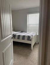 114 Willowtree Ln, Unit Roommate for Room #2 in Fruitland, MD - Building Photo - Building Photo