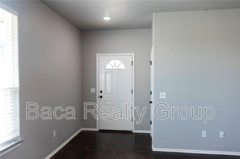 7520 Redbud Villa Ct in Oklahoma City, OK - Building Photo