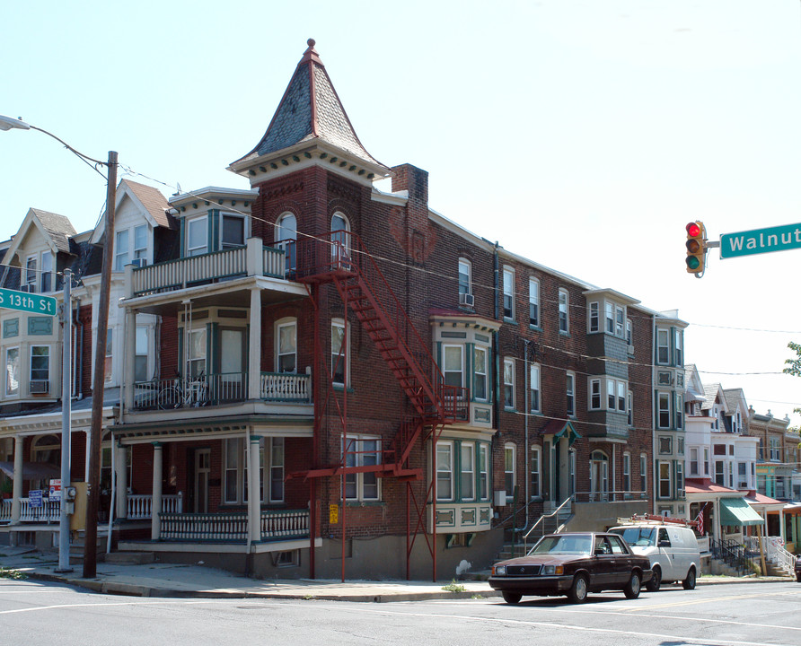 1254 W Walnut St in Allentown, PA - Building Photo