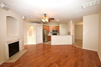 1900 Scofield Ridge Pkwy in Austin, TX - Building Photo - Building Photo