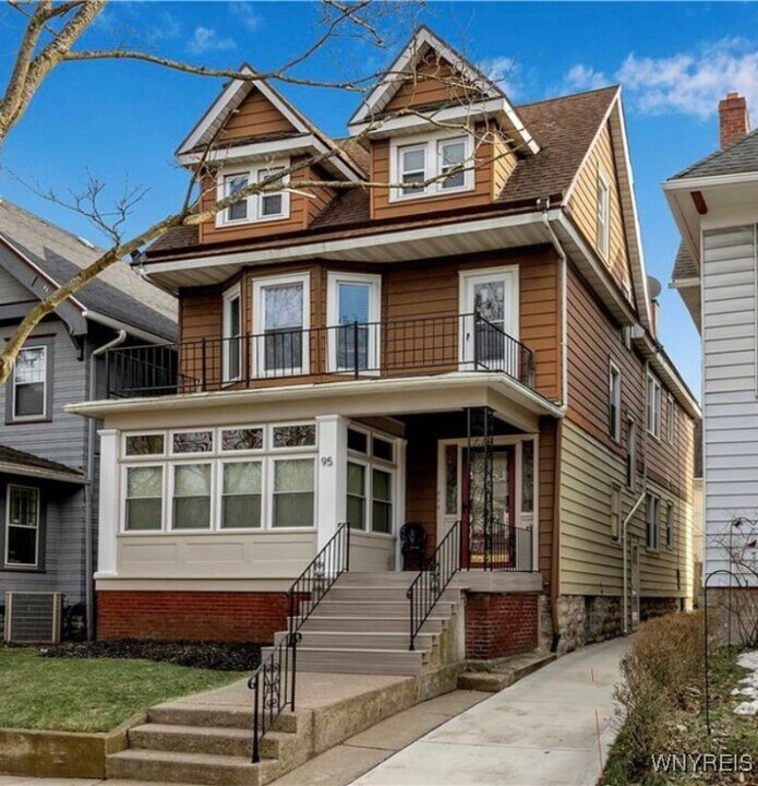 95 Inwood Pl in Buffalo, NY - Building Photo