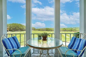 16 Tournament Way in The Hills, TX - Building Photo - Building Photo