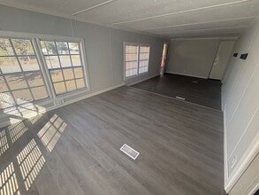 168 E Academy St in Ludowici, GA - Building Photo - Building Photo