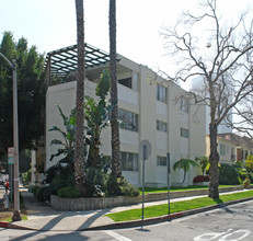 223 S Lasky Dr in Beverly Hills, CA - Building Photo - Building Photo