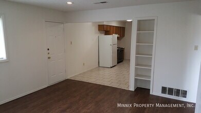 8208 Vernon Ave in Lubbock, TX - Building Photo - Building Photo