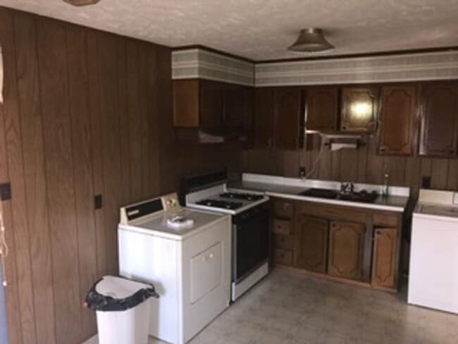 2940 Bragg St in Lumberton, NC - Building Photo - Building Photo