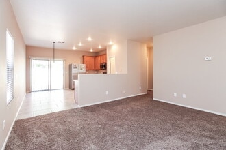 2924 W Allens Peak Dr in San Tan Valley, AZ - Building Photo - Building Photo