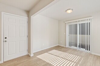 5748 Thurless Ln in Colorado Springs, CO - Building Photo - Building Photo