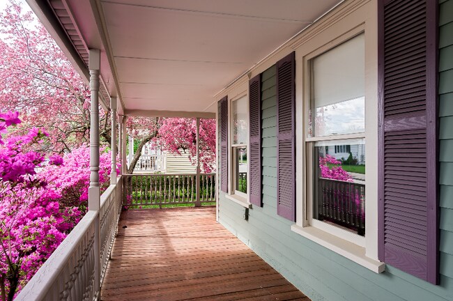 34 Sherbrook Ave, Unit 1 in Worcester, MA - Foto de edificio - Building Photo