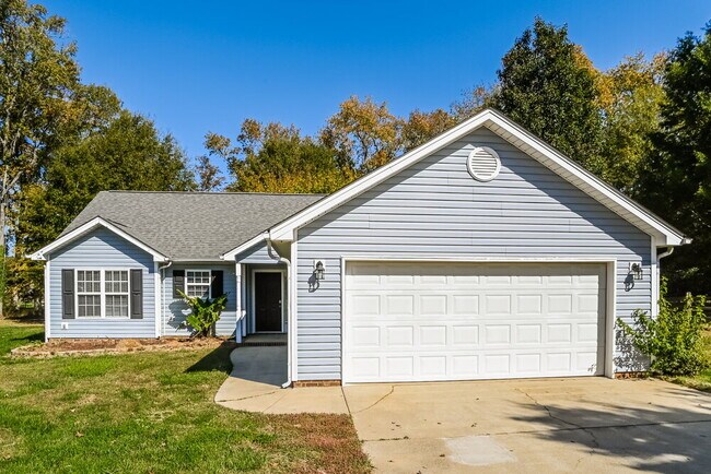 property at 2009 Briarberry Ln