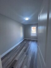 152 S Walnut St in Quincy, MA - Building Photo - Building Photo