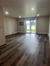 W2649 Barney Ct, Unit 1 in Appleton, WI - Building Photo - Building Photo