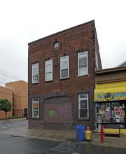 476 Market St in Paterson, NJ - Building Photo - Building Photo