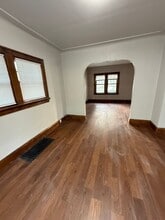 505 Hampton Ave in Toledo, OH - Foto de edificio - Building Photo