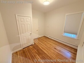 170 Putnam Ave, Unit 2 in Cambridge, MA - Building Photo - Building Photo