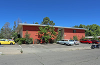 4311 Zuni Rd SE in Albuquerque, NM - Building Photo - Building Photo