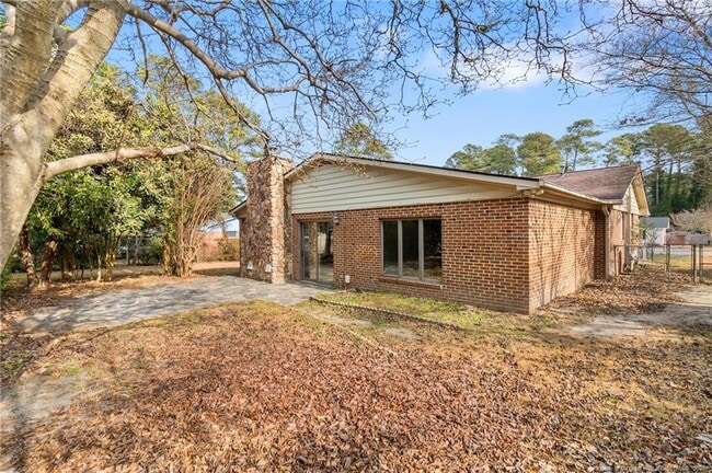 1438 Berriedale Dr in Fayetteville, NC - Building Photo - Building Photo