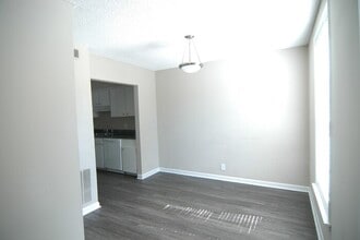323 Forest Park Rd in Nashville, TN - Building Photo - Building Photo