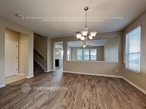 899 Quiet Stone Ln in Orange Park, FL - Foto de edificio - Building Photo