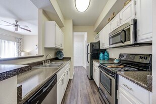 Tresa at Arrowhead in Glendale, AZ - Building Photo