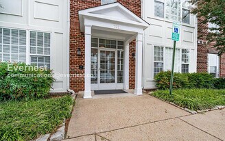 701 Cobblestone Blvd in Fredericksburg, VA - Building Photo