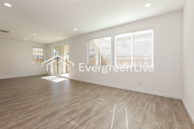 10131 E Ulysses Ave in Mesa, AZ - Building Photo - Building Photo