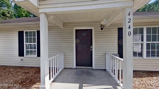 4240 Sunglow Dr in Wilmington, NC - Building Photo - Building Photo