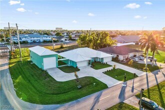 1138 SW 47th Terrace in Cape Coral, FL - Building Photo - Building Photo