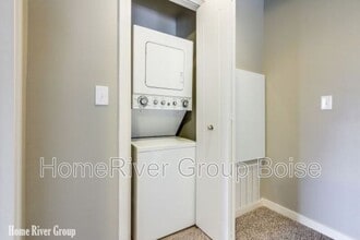 182 S Trek Ln in Kuna, ID - Building Photo - Building Photo