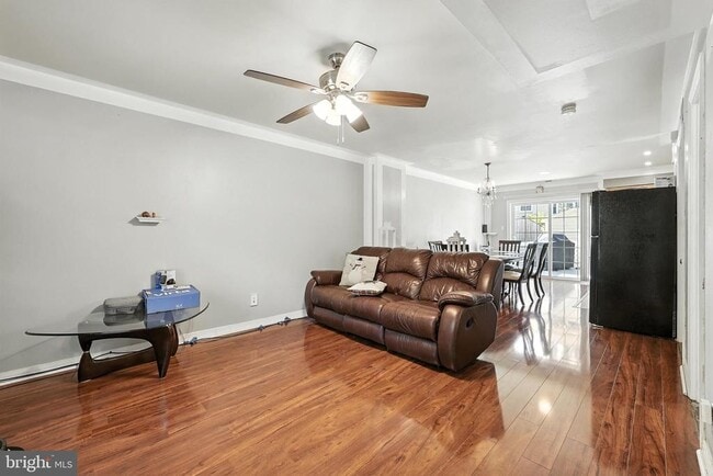 14727 Bentley Square in Centreville, VA - Building Photo - Building Photo