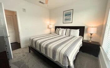 728 Ralph McGill Blvd NE, Unit SI ID1344756P in Atlanta, GA - Building Photo - Building Photo