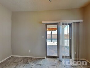 7033 Mountain Hawk Loop NE in Rio Rancho, NM - Building Photo - Building Photo