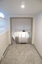 40 Sky Moore Ln-Unit -#1 in West Hurley, NY - Building Photo - Building Photo