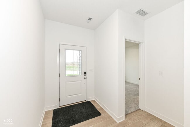 16946 Daly Dr in Noblesville, IN - Building Photo - Building Photo