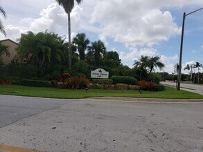 11115 Oakdale Rd in Boynton Beach, FL - Building Photo - Building Photo