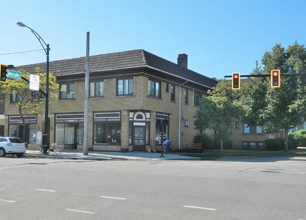 Lakewood Mixed Use in Lakewood, OH - Foto de edificio