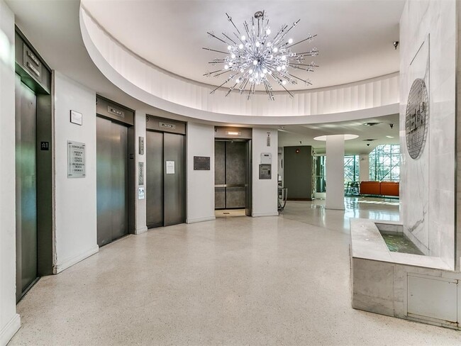 5900 Mosteller Dr in Oklahoma City, OK - Building Photo - Building Photo