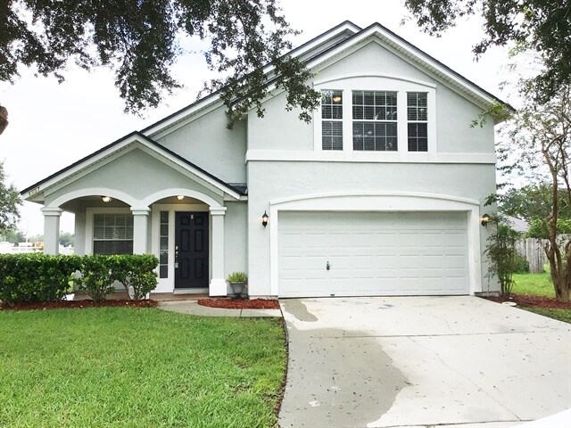 1157 Bedrock Dr in Orange Park, FL - Building Photo