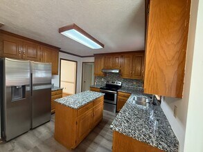 8207 Whirlaway Dr in Midlothian, VA - Building Photo - Building Photo