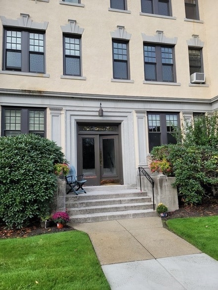 property at 7 Lewis Rd