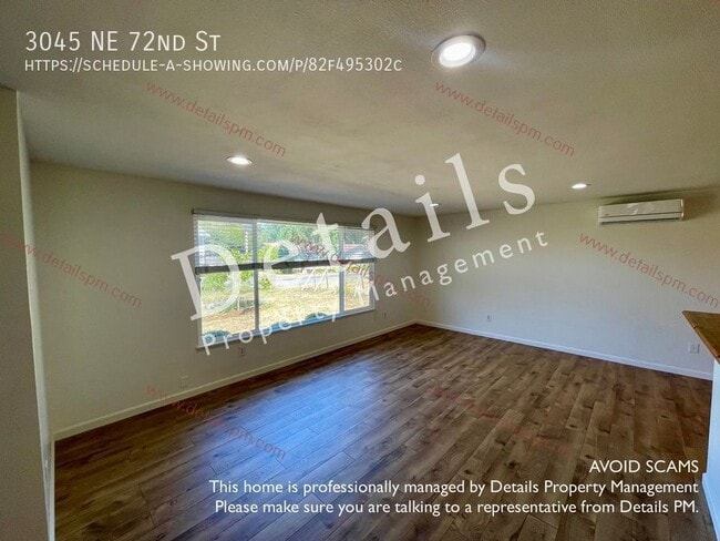 3045 NE 72nd St in Bremerton, WA - Building Photo - Building Photo
