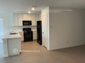 5113 Volunteer Dr in Ennis, TX - Building Photo - Building Photo