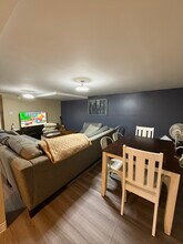 3716 Washington Pike, Unit Fully furnished basement in Knoxville, TN - Building Photo - Building Photo