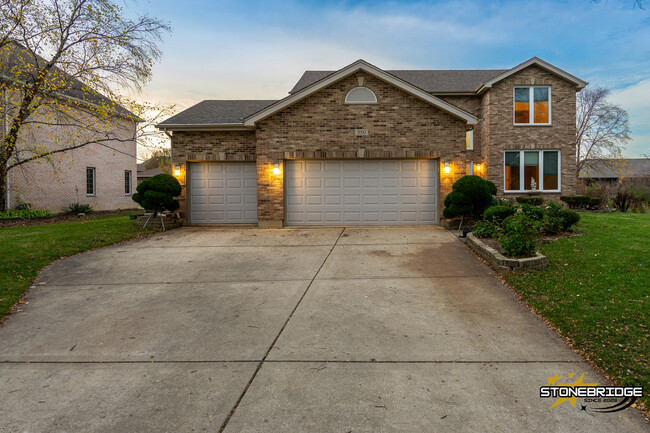 350 Diana Ct in Bensenville, IL - Foto de edificio - Building Photo