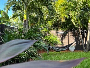 2201 Miami Rd in Fort Lauderdale, FL - Building Photo - Building Photo
