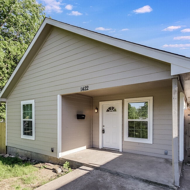 property at 1422 Georgia Ave
