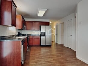 3127 Champions Trail Ln in Knoxville, TN - Foto de edificio - Building Photo